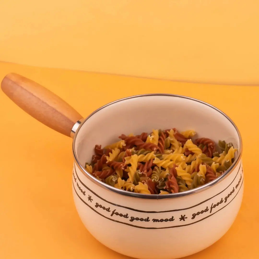 Emaye Sosluk ile Yapabileceğiniz 3 Makarna Sosu