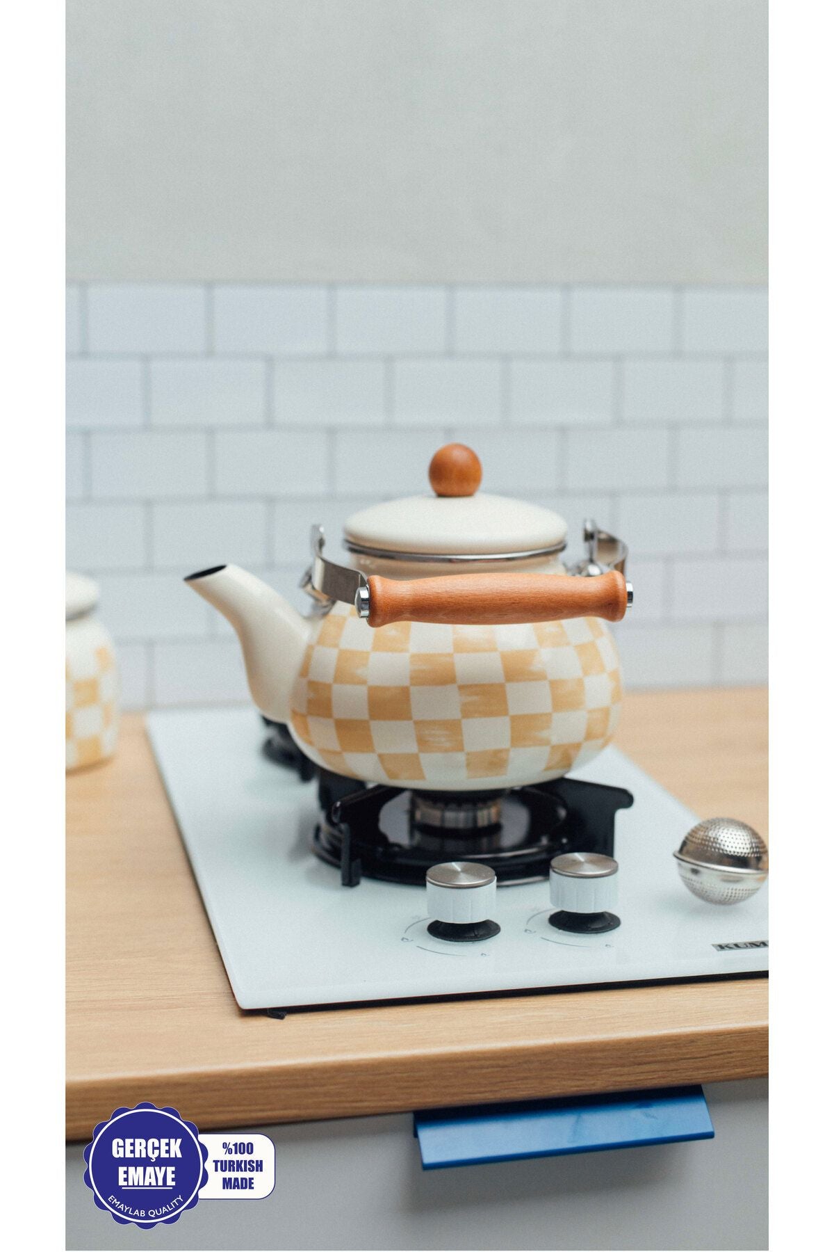 Beige Emaye Kettle