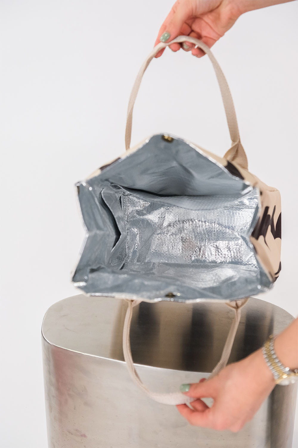 EmaylabxPeppythings Milky Termal Yemek Taşıma Çantası – Isı Yalıtımlı, Su Geçirmez Beslenme Çantası