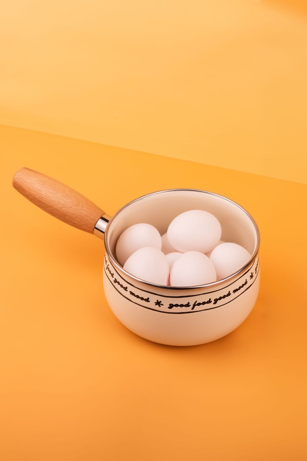 Mood Emaye Sos/sütlük/yumurta Tavası 1,3 Litre - 16 Cm (İNDÜKSİYON DAHİL TÜM OCAKLARA UYGUN)