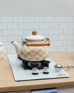 Beige Dama Desenli Emaye Kettle