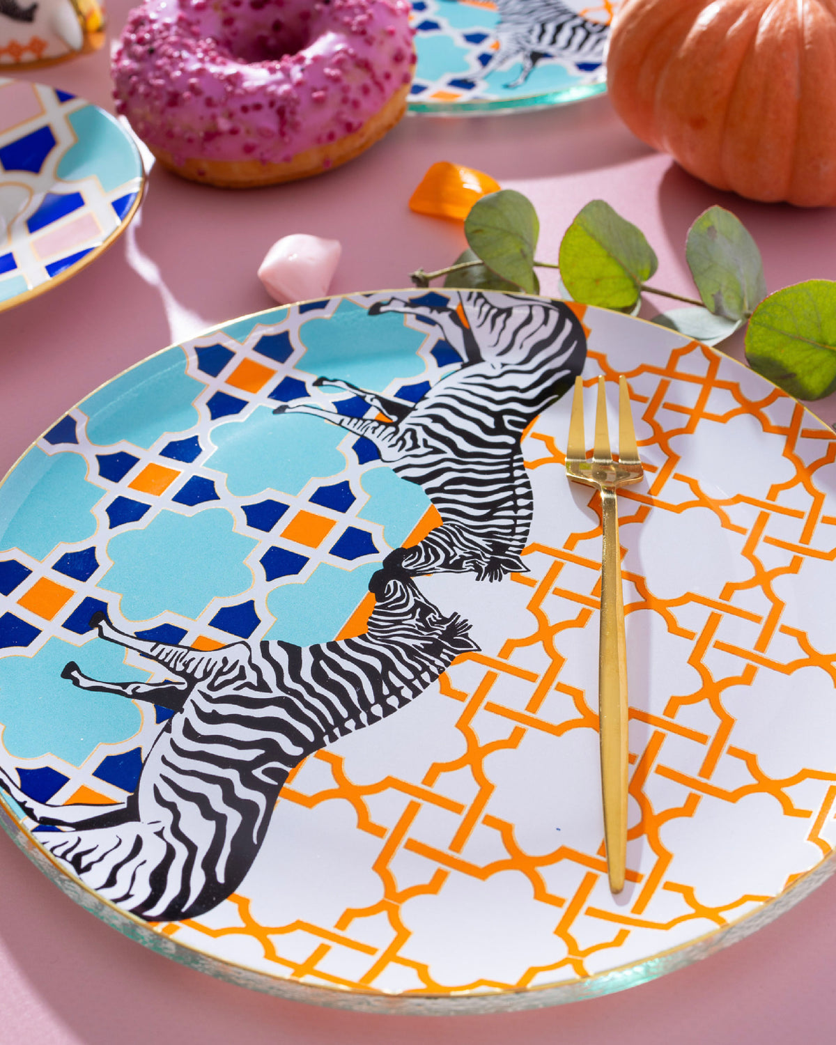 Jaolu Zebra Motif Desenli 6'lı Cam Pasta Tabağı
